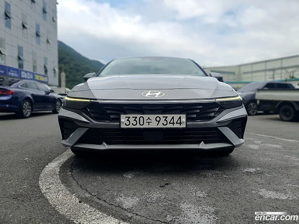 Hyundai Avante CN7 1.6 LPi () 2024 — thumbnail 4