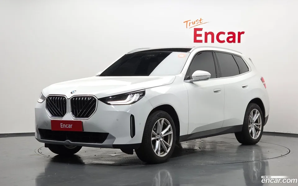 BMW X3 xDrive 20 2025 — фото 1, купить с доставкой в Москву