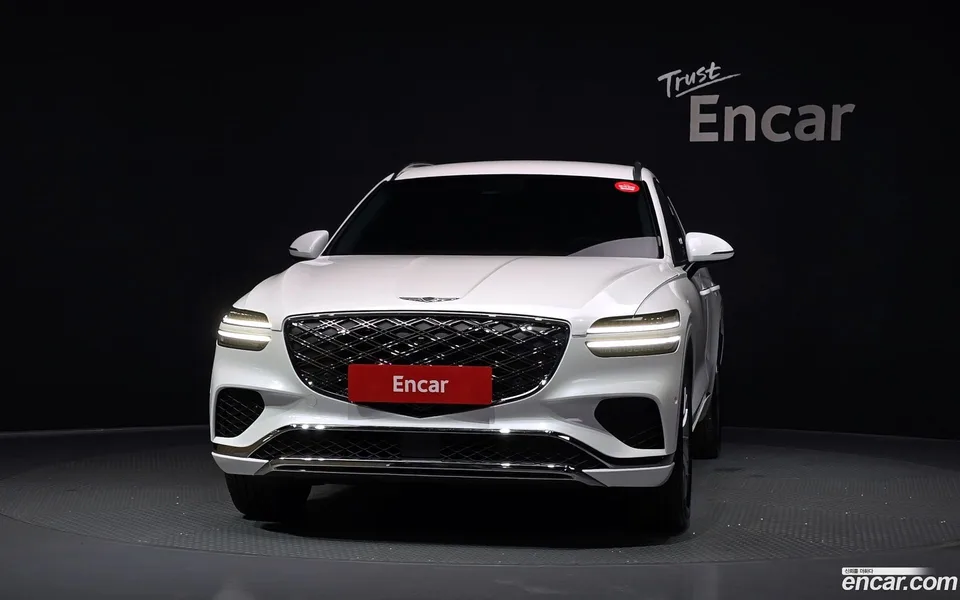 Genesis GV70 2.5T 2WD 2025 — thumbnail 3