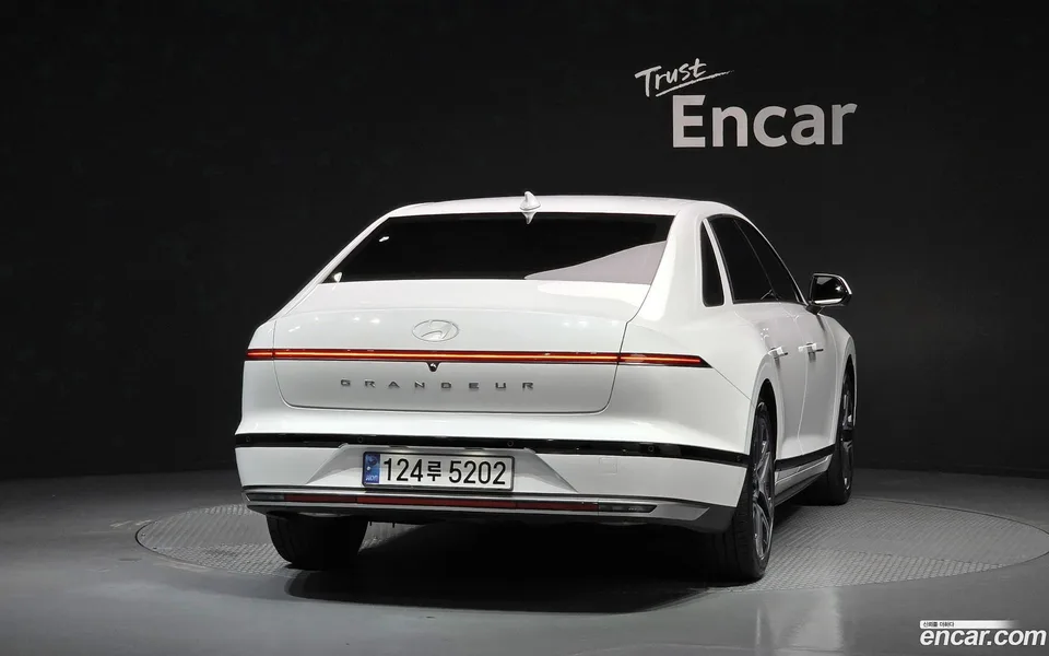 Hyundai Grandeur 2.5 2WD 2024 — thumbnail 4