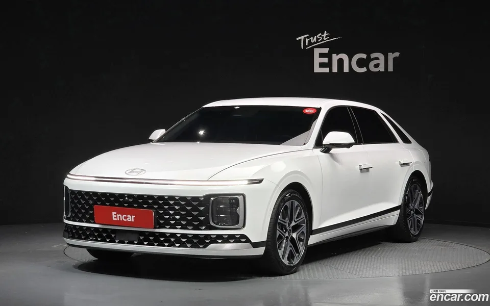Hyundai Grandeur 2.5 2WD 2024 — photo 1, buy with delivery to Moscow