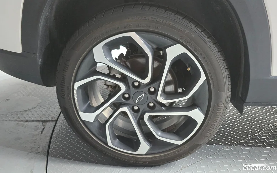 Chevrolet Trax Crossover 1.2 RS 2023 — thumbnail 2