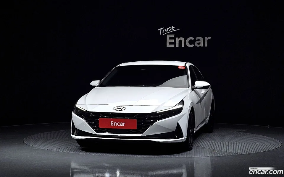 Hyundai Avante 1.6 2023 — thumbnail 3