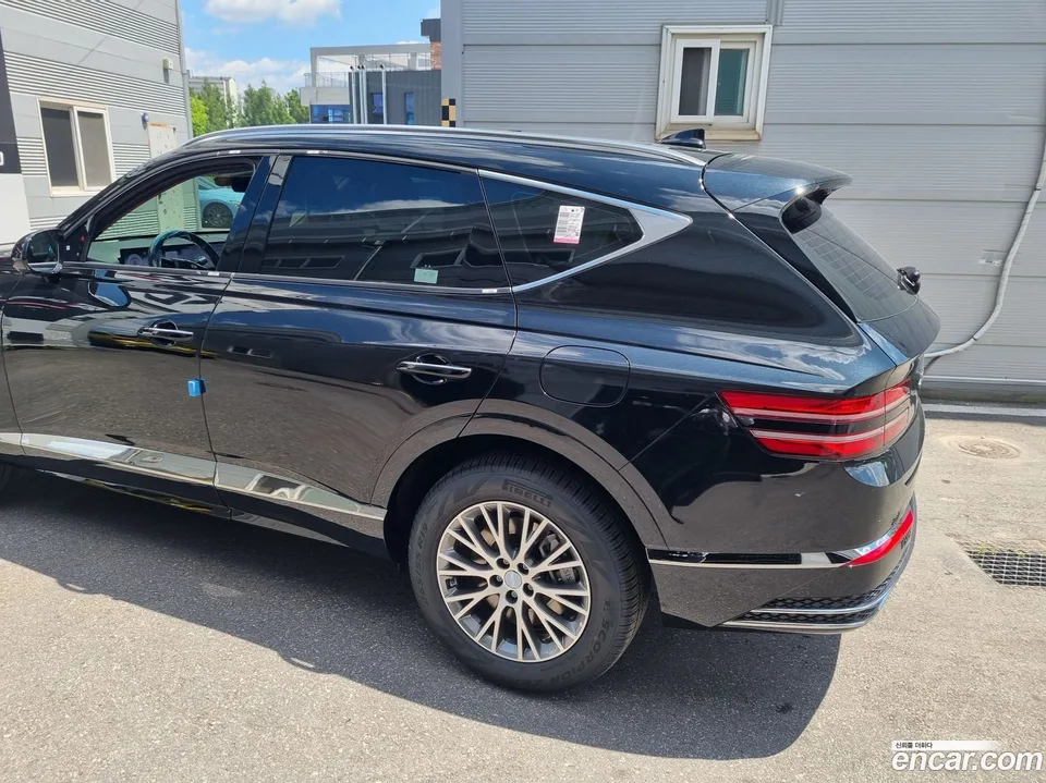 Genesis GV80 2.5T 2WD 2026 — thumbnail 2