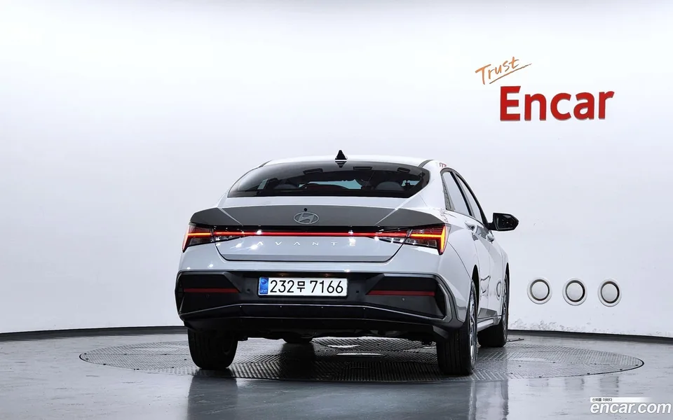 Hyundai Avante CN7 1.6 2025 — thumbnail 4