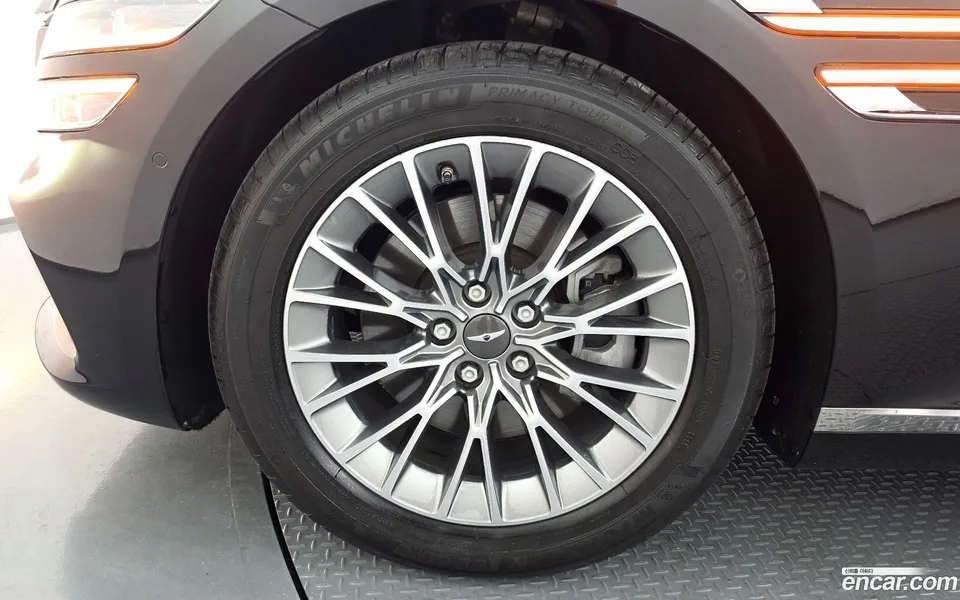 Genesis G80 2.5 AWD 2022 — thumbnail 2