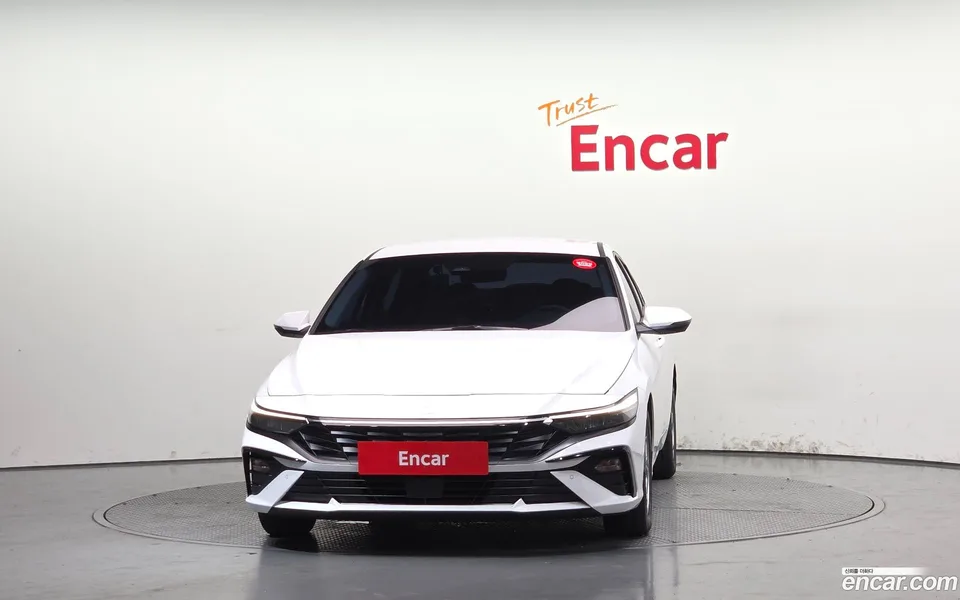Hyundai Avante CN7 1.6 2023 — thumbnail 3