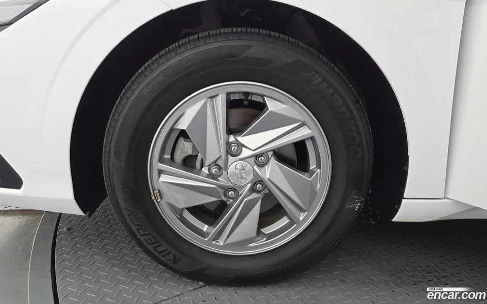Hyundai Avante CN7 1.6 2023 — thumbnail 5