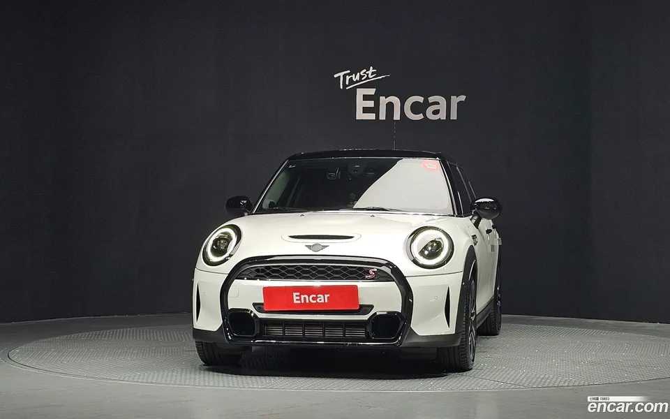 MINI Cooper S 5 2024 — миниатюра 3
