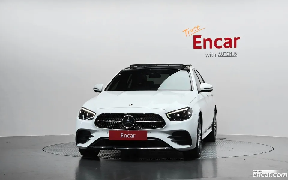 Mercedes-Benz E-Class E350 4MATIC AMG Line 2022 — thumbnail 3