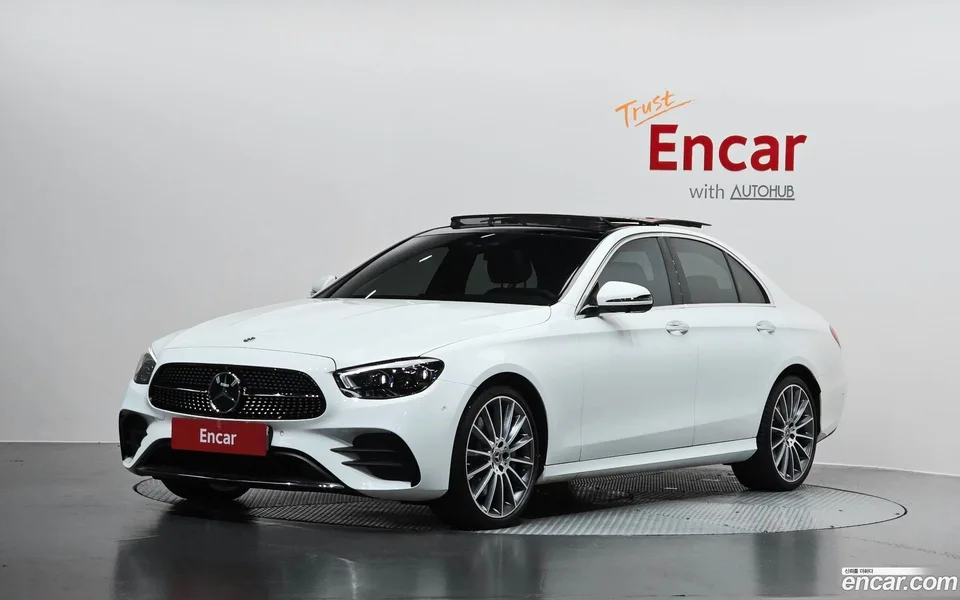 Mercedes-Benz E-Class E350 4MATIC AMG Line 2022 — photo 1, buy with delivery to Moscow