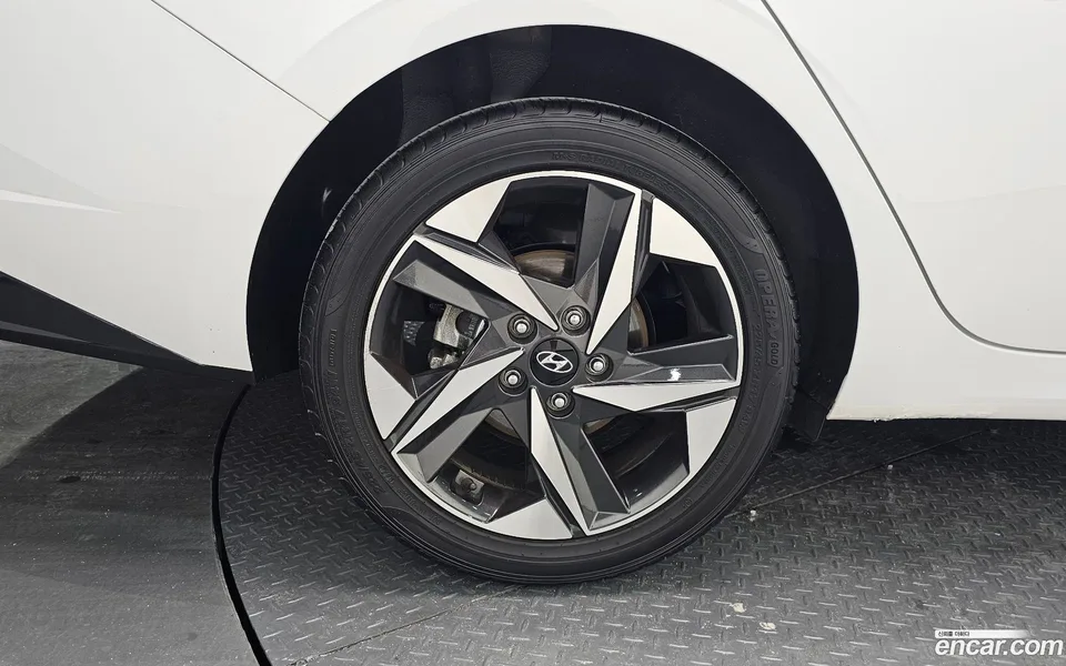 Hyundai Avante 1.6 2022 — thumbnail 5