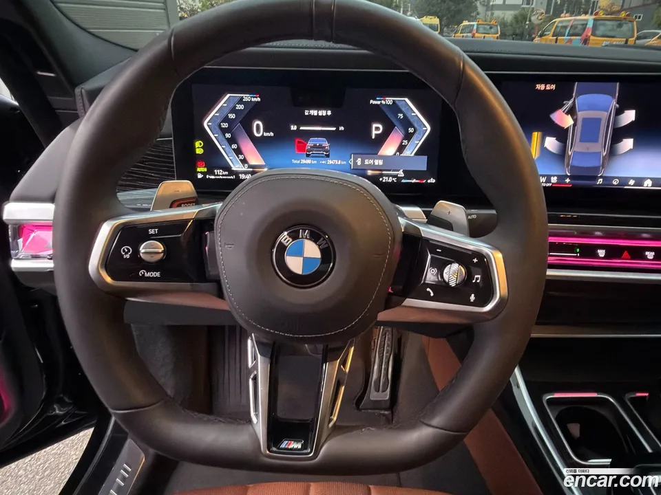 BMW 7 Series 740i xDrive M 2025 — thumbnail 5