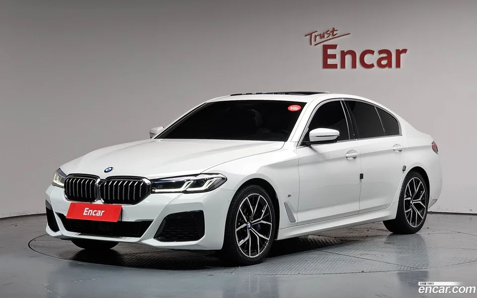 BMW 5 Series 530i xDrive M 2023 — photo 1, buy with delivery to Moscow