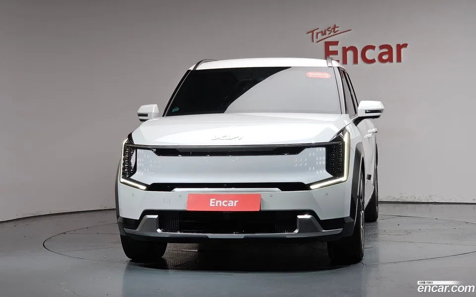Kia EV9 4WD 2023 — thumbnail 3