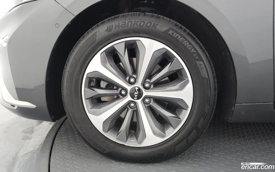 Kia K8 Hybrid 2022 — thumbnail 2