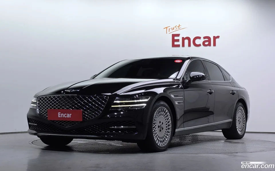 Genesis G80 3.5 AWD 2022 — photo 1, buy with delivery to Moscow