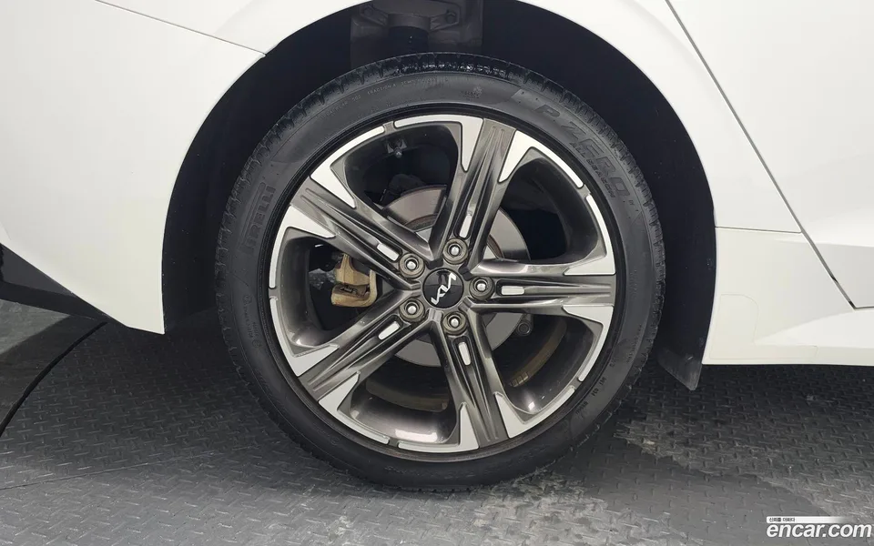 Kia K5 2.0 2022 — thumbnail 5