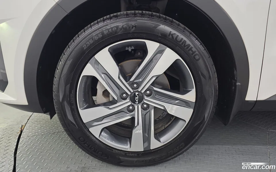 Kia Sorento HEV 1.6 2WD 2023 — thumbnail 2