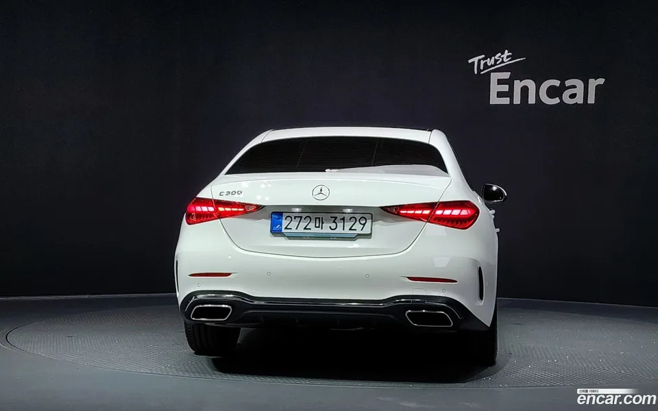 Mercedes-Benz C-Class C200 AMG Line 2026 — thumbnail 4