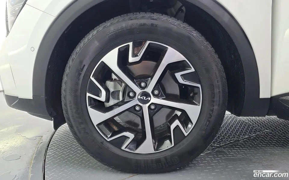 Kia Sportage Hybrid 2WD 2024 — thumbnail 5