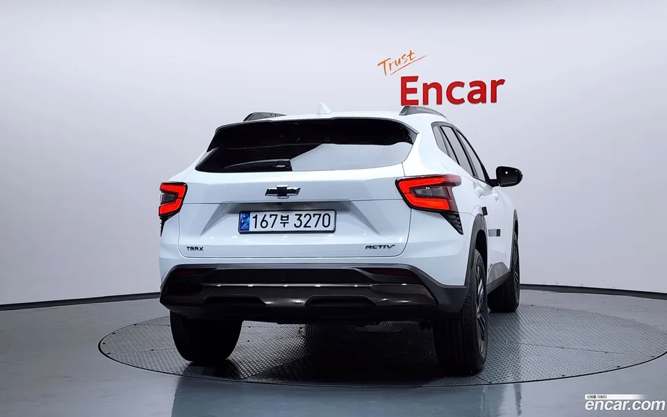 Chevrolet Trax Crossover 1.2 ACTIV 2023 — миниатюра 4