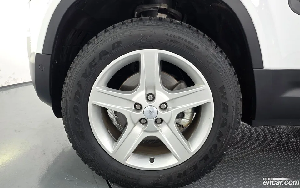 Land Rover Defender 110 D250 SE 2024 — миниатюра 2