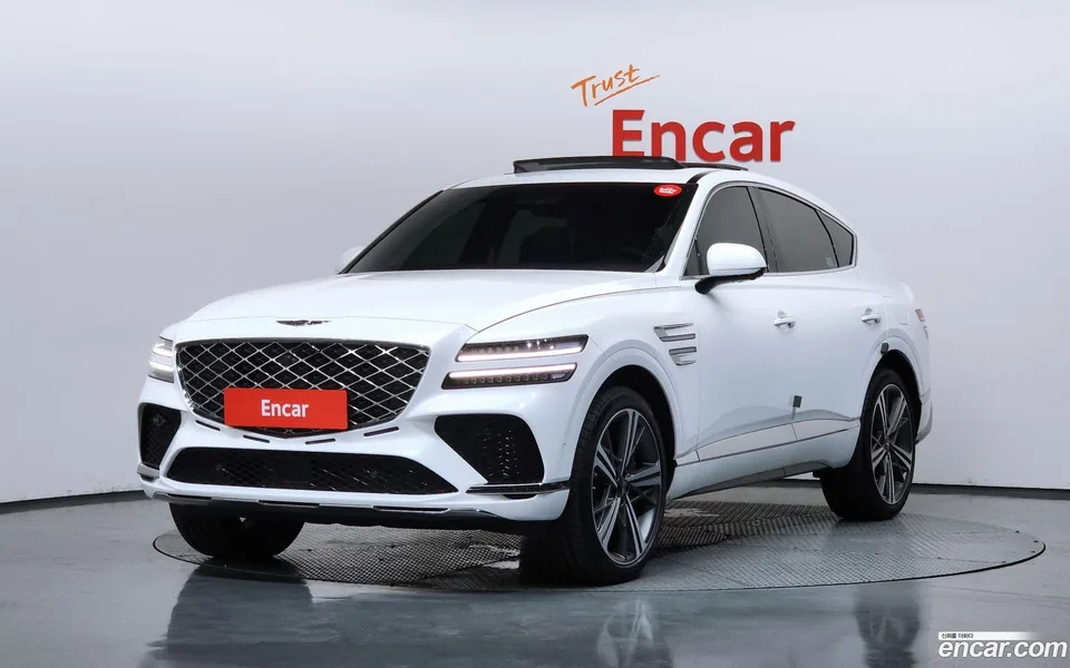 Genesis GV80 Coupe 2.5T AWD 2024 — photo 1, buy with delivery to Moscow