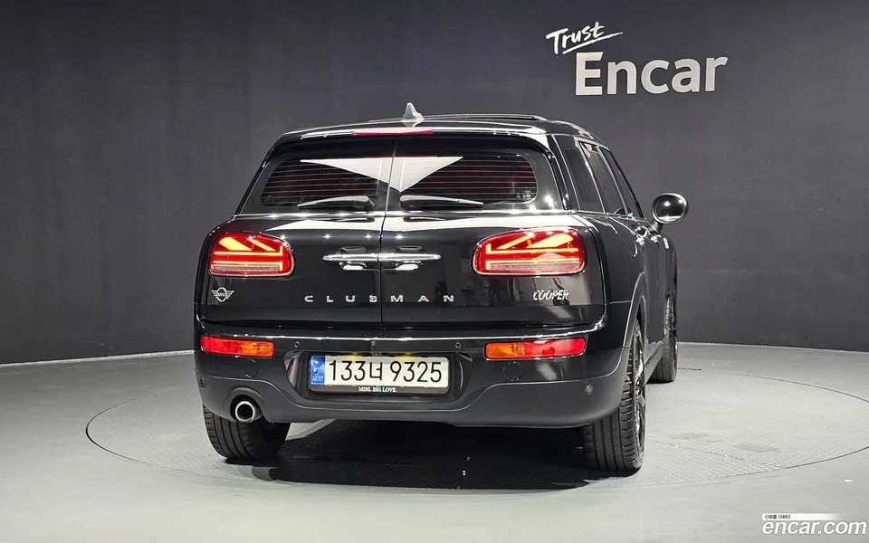 MINI Cooper Clubman 2022 — миниатюра 4