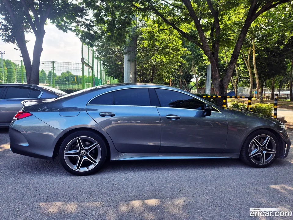 Mercedes-Benz CLS-Class CLS300d 4MATIC 2023 — thumbnail 4