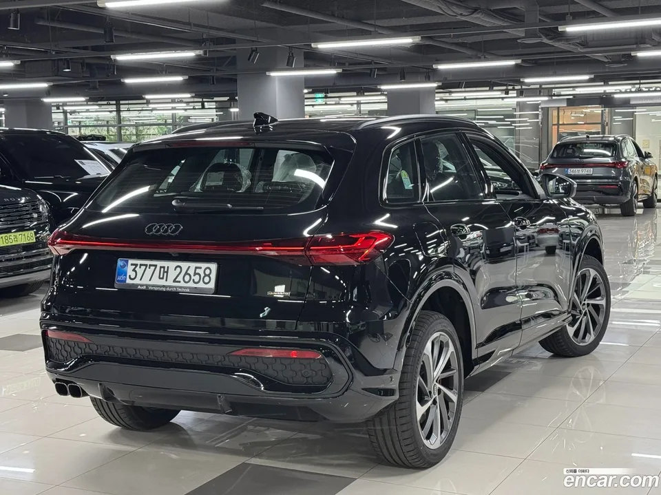 Audi Q5 (80A) 40 TDI S Line 2025 — thumbnail 3