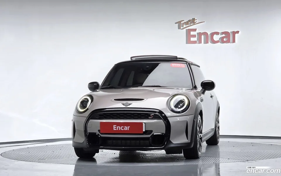 MINI Cooper S 2022 — thumbnail 3