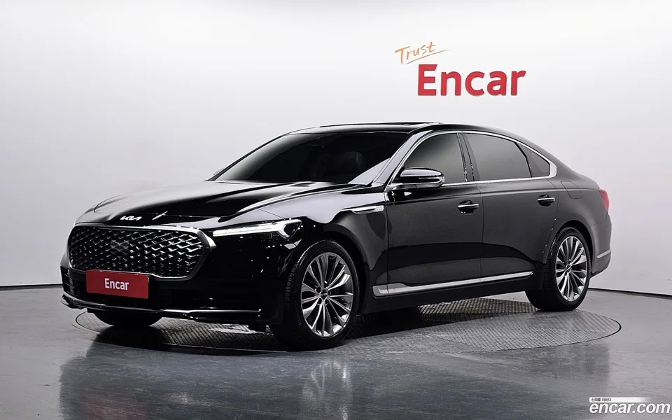Kia K9 3.3 T-GDI AWD 2022 — photo 1, buy with delivery to Moscow