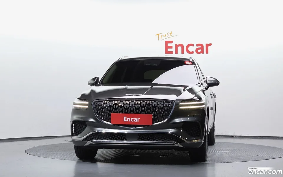 Genesis GV70 2.5T 2WD 2025 — thumbnail 3
