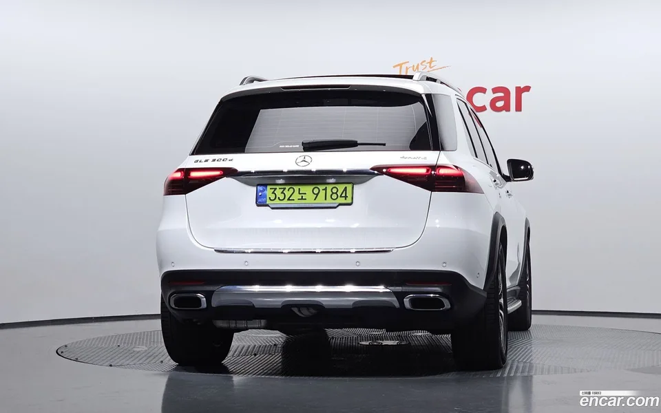 Mercedes-Benz GLE-Class GLE300d 4MATIC 2024 — thumbnail 4