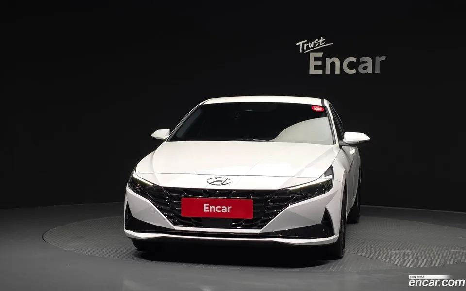 Hyundai Avante 1.6 2023 — thumbnail 3