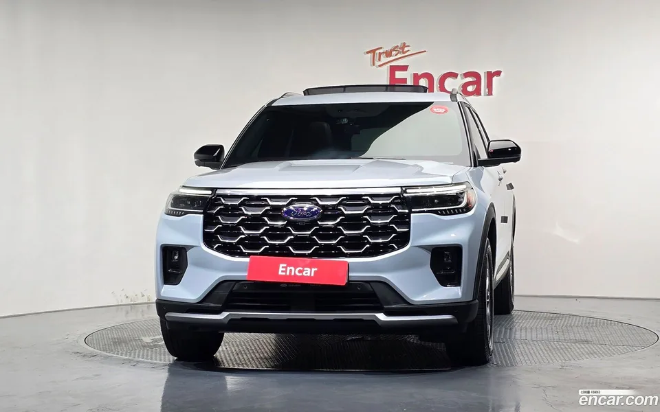 Ford Explorer 2.3 4WD 2025 — thumbnail 3