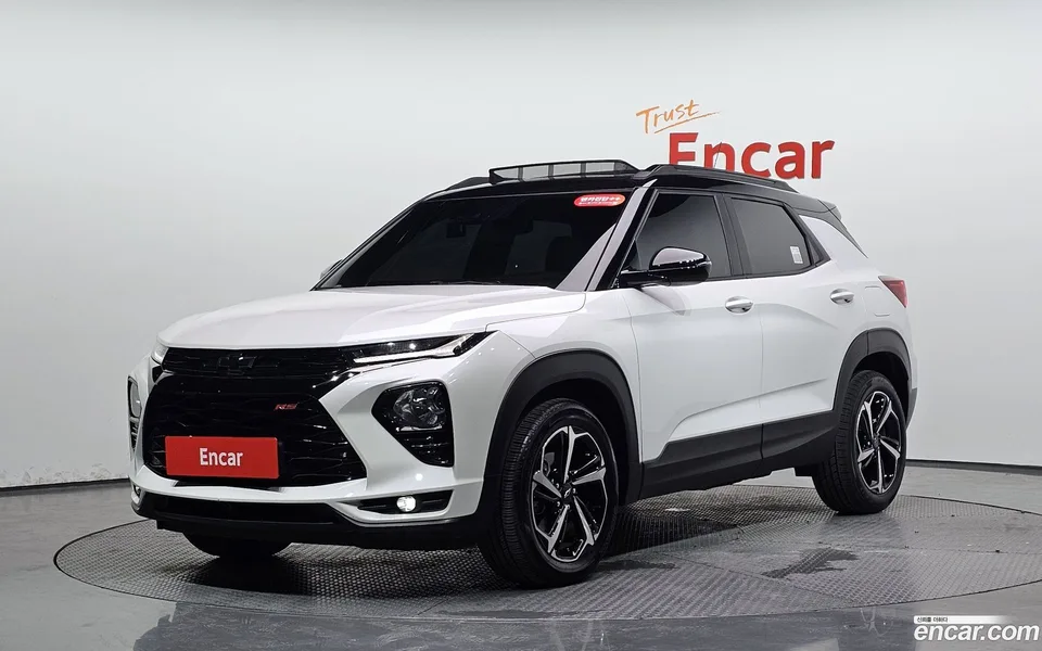 Chevrolet Trailblazer 1.3 2WD 2022 — photo 1, buy with delivery to Moscow