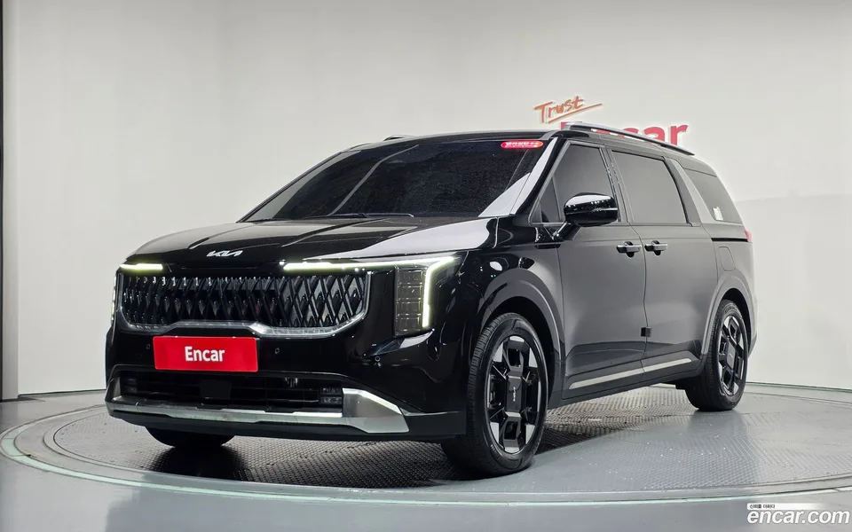 Kia Carnival 9 2025 — фото 1, купить с доставкой в Москву