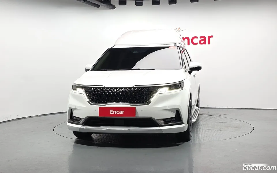 Kia Carnival 7 2022 — thumbnail 3