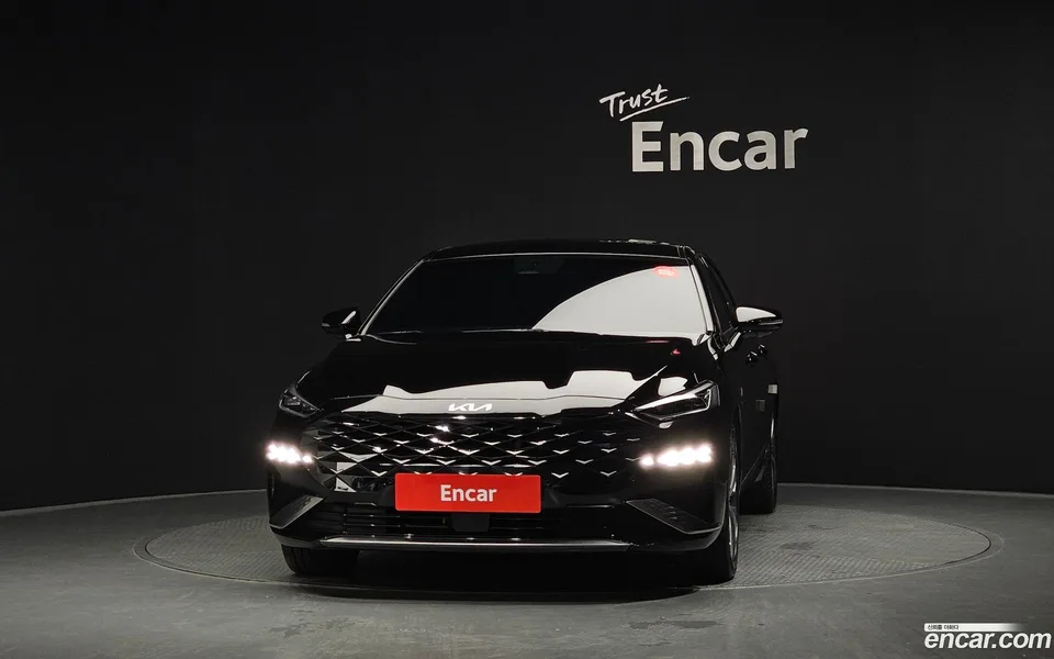Kia K8 Hybrid 2023 — thumbnail 3