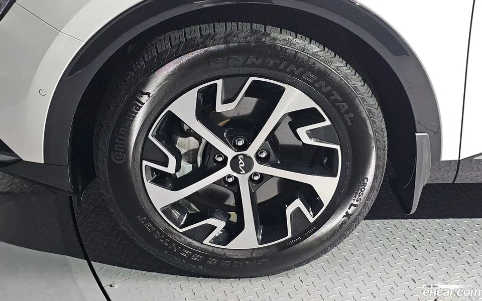 Kia Sportage Hybrid 4WD 2024 — thumbnail 2