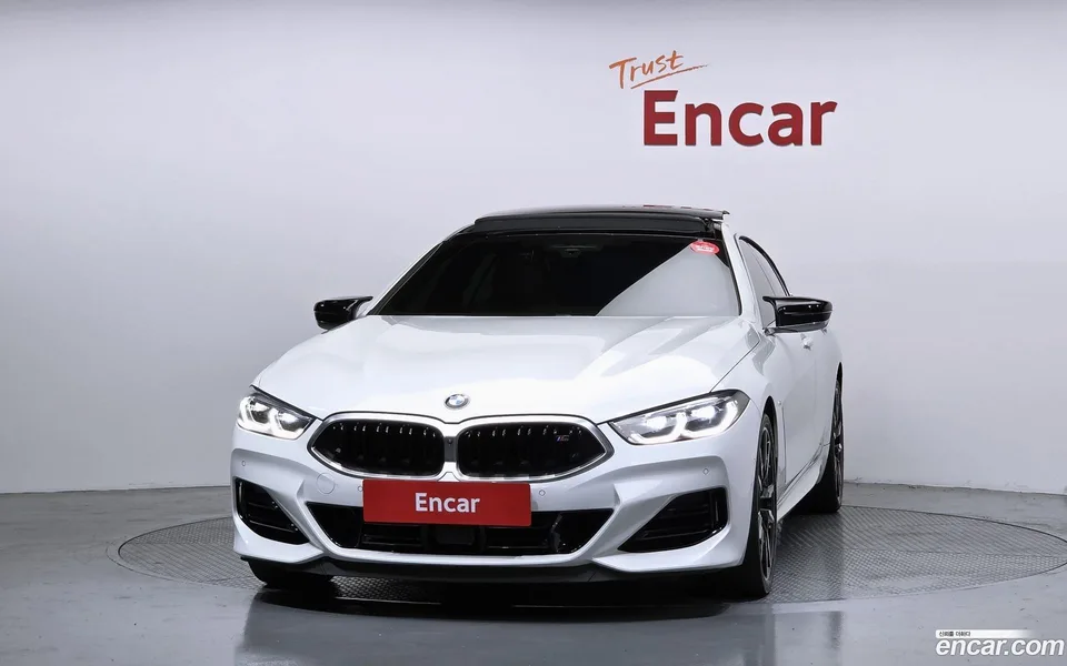BMW 8 Series M850i xDrive 2024 — thumbnail 3