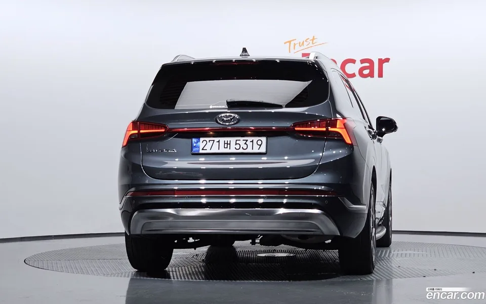 Hyundai SantaFe 2.5T 2WD 2023 — thumbnail 4