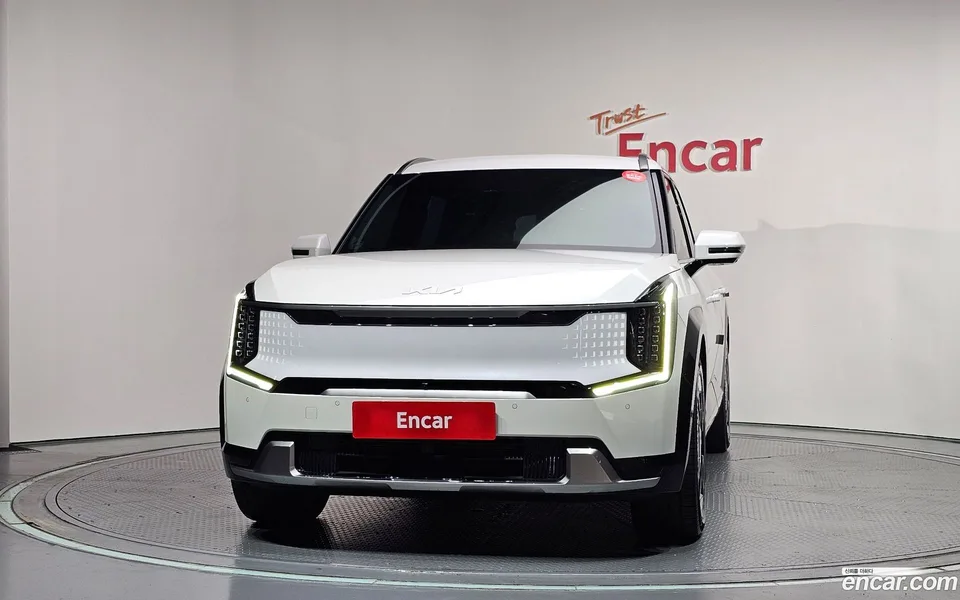 Kia EV9 4WD 2023 — thumbnail 3