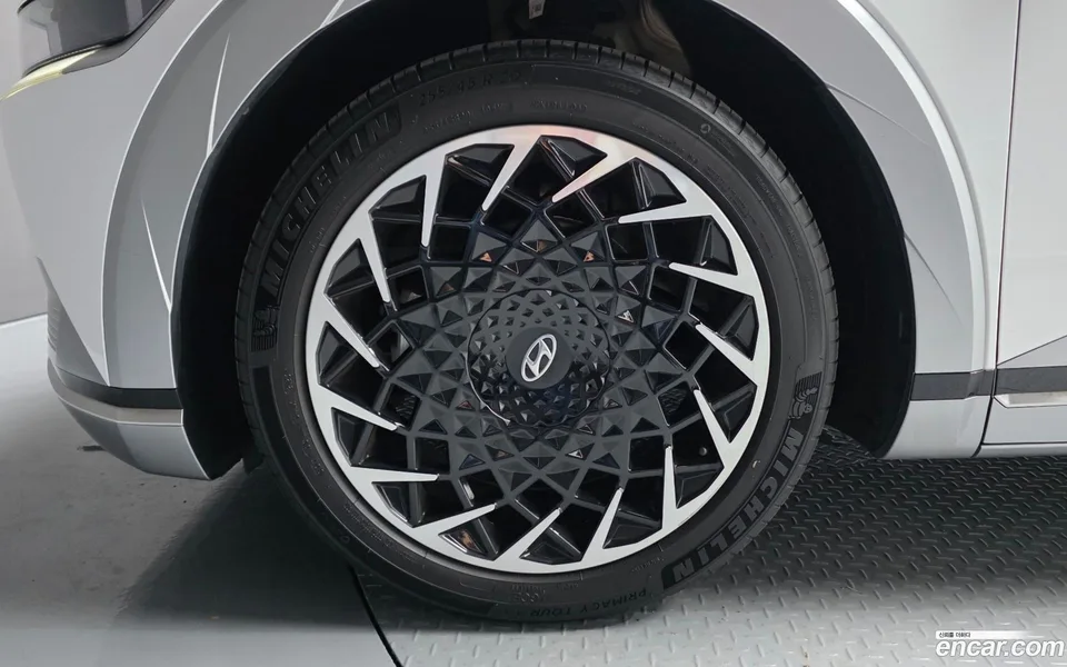 Hyundai Ioniq 5 2024 — миниатюра 5