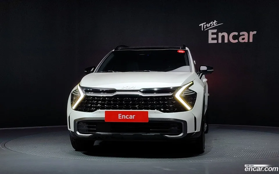 Kia Sportage Hybrid 2WD 2022 — миниатюра 3