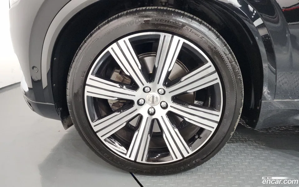Volvo XC90 T8 2022 — thumbnail 5