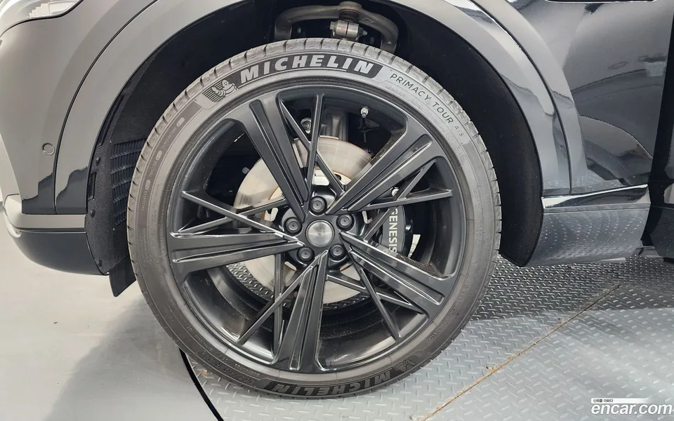 Genesis GV80 Coupe 3.5T AWD 2025 — миниатюра 2