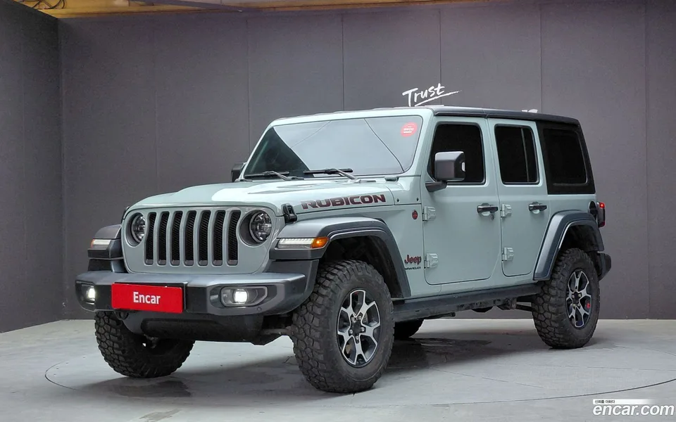 Jeep Wrangler 2.0 4 2023 — photo 1, buy with delivery to Moscow